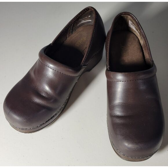 Bass Women's Size 6M Melinda Brown Leather Upper Slip-On Clog Shoe‎ Pre-Owned - Picture 1 of 9